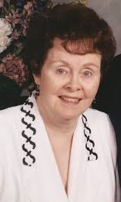 Sara Bres's Instagram, Twitter & Facebook