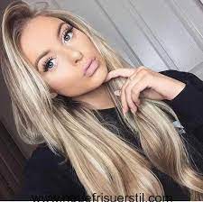 Trend Blond Und Schon Lange Frisuren Fur Frauen Neue Frisuren 2018 Long Hair Styles Hair Styles Long Blonde Hair