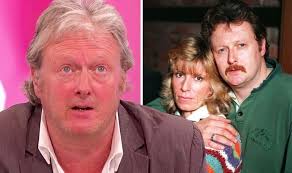 Jim is such a hugely popular character. Coronation Street Cast Jim Mcdonald Actor Charlie Lawson Finally Scatters Wife S Ashes Celebrity News Showbiz Tv Express Co Uk