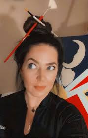 Open mic and live paintings event