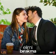 Yaz dizisi olarak ekrana gelecek elimi bırakma'nın çekimleri öncesi alp navruz tatile çıktı. Alpnavruz Ve Alinaboz Posts Facebook