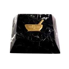 Fun little paperweight, however it only gets 4 stars because it wasn't balanced properly. Paperweights Bookweights Lijo Decor