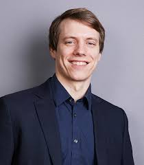 1530:Erik Jacobson is the Cofounder and CEO of Be My Guest...)