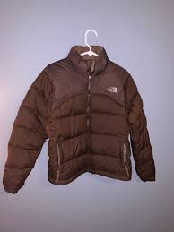 Parcourez les manteaux et vestes the north face pour hommes conçus spécialement pour les athlètes : The North Face 700 Down Puffer Coat Brown North Face Jacket North Face Puffer Jacket North Face 700