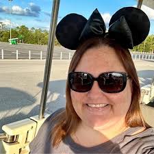 I was in the ballroom and straight up told @brookeritchienails Andy was  going home — BEFORE his performance 🫠 then I people tearing up and getting  the chills (Brooke) from his performance