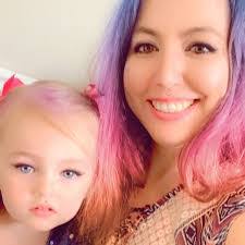 Kristen Harbin's Instagram, Twitter & Facebook