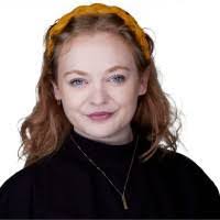 Mary Zenger's Instagram, Twitter & Facebook