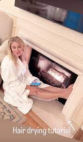 Jennifer Holland Feet (2 pics) - celebrity-feet.com