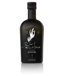 St Olive Olive Oil Packaging Food Packaging Design Olive Oil Bottle Design