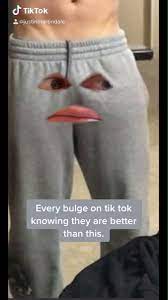 X 上的Justin Martindale：「Every bulge in gray sweatpants on Tik Tok.  https://t.co/sThMRAb15H」 / X