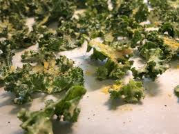 Mouthwatering No Oil Kale Chips Partners In A Plant Based Life In 2020 Healthy Snacks Recipes Kale Chip Recipes Clean Eating Lunch