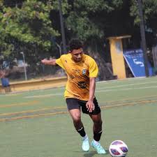 Algunas 📸 del partido amistoso sostenido por nuestra categoría @liga_prom  frente al @taurofc, con resultado a favor de 5-2. ⚔️🖤💛 An⚽️tadores: Abdul  Morales, Angelo Gudiño, Carlos Hernández, Javier Rojas y Gilbert Rivas 👏  #EstoEsCAI