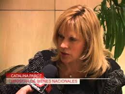 It is often the bright colors that attract the people who buy them, but its comic personality is what really wins people over. Entrevista Catalina Parot Youtube