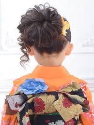 七五三7歳におすすめの髪型 前髪編み込みヘア 川口市 さいたま市 志木市 新座市の写真館 武蔵野創寫舘 七五三 7歳 七五三 髪型 7歳 七五三 髪型