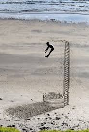 These 3d Sand Drawings Create Fun Trippy Illusions On The Beach Sand Drawing 3d Beach Art Sand Art