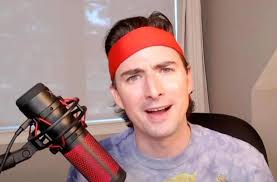 Keith Gill turned his original $53k investment into over $220 million  dollars by investing in the one company MSM keeps begging us to forget 🤔 :  r/Superstonk