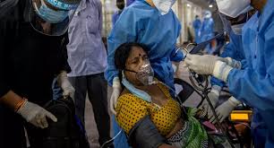 Fotos em preto e branco são mais propícias à expressão de juízos éticos sobre a realidade, pois o claro e o escuro estão tradicionalmente associados a conceitos polares: Em Meio A Pandemia Fungo Branco E A Nova Preocupacao Na India Brasil 247