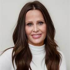 Join us in welcoming Sarah DeVon, our new Senior Sales Director! Sarah has  more than 18 years selling power and renewables in deregulated markets. "I  started as a broker when ERCOT deregulated