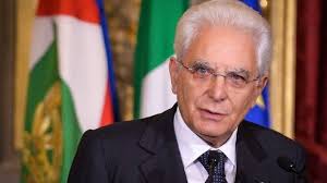 Mattarella fa il vaccino covid e c'è chi insinua che abbia saltato il turno (non è così). Russian Troll Factory Behind The Attack Against Italian President Mattarellasecurity Affairs