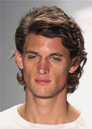 This medium hairstyle is great for all those girls who like something classy, yet casual and ready to wear for day to night events. Medium Length Hairstyles For Men With Thick Straight Hair More Picture Medium Length Mens Hairstyles Medium Medium Hair Styles Medium Length Hair Styles