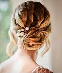 It is a good weight and not cheap or flimsy. 6 Subtle Hair Accessories To Beautify Your Hair Except Baby Breaths Bridal Look Wedding Blog