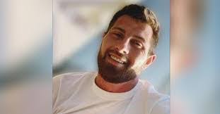 Seth Lykins's Instagram, Twitter & Facebook