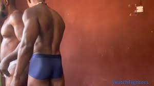 Erotic lift and carry gay bearhug with frontier-Wale vs Blackfitfighter -  WatchFighters