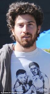 Dustin Hoffman's bearded son is spitting image of father during Lenny era