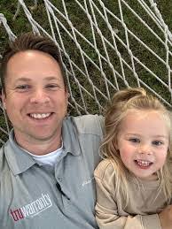 Miranda Downs's Instagram, Twitter & Facebook