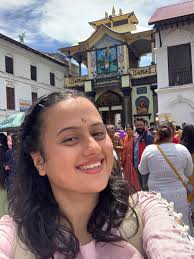 Hotel job openings for customer service, cleaning, dishwashing