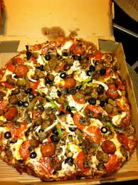 Round Table Pizza King Arthur Supreme It S A Chain And It S Expensive But It S Delicious Pizza King Food Cooking Recipes