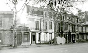 If you know any interesting object in cromwell road (london), feel free to share it with other visitors (comment using your facebook, hotmail. Cromwell Road The Library Time Machine