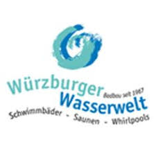 Entspannen Sie In Ihrem Whirlpool Die Wurzburger Wasserwelt In Sommerhausen Ist Ihr Experte Fur Pool Fur Den Innen Und A Whirlpool Pool Im Garten Gartenpools