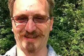 Eric Drake's Instagram, Twitter & Facebook