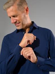 Angeles Polo's Instagram, Twitter & Facebook