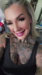 Vanessa Towner's Instagram, Twitter & Facebook