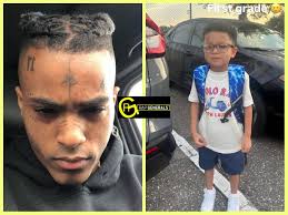 Jeezy held a snowman making contest. Here's the winner of the $1,000 grand  prize ⛄️