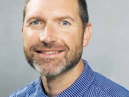 Chad Jewett named Thanksgiving Elementary Principal