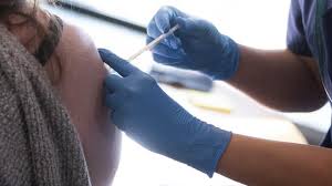 Ordet vaccinering är synonymt med vaccination och kan bland annat beskrivas som metod att framkalla skydd mot en viss infektionssjukdom genom tillförsel av. Stort Intresse For Vaccinering Pa Jobbet