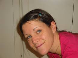 Urgente Abbiamo trovato poco fa in giardino questo gatto, sembra ferito non  si fa avvicinare è scappato in un 'altra casa zona asilo di Montano Se lo  riconoscete contattateci Aggiornamento: è stato