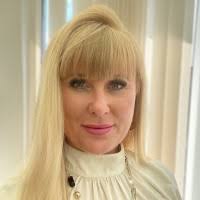 Amanda Goodridge's Instagram, Twitter & Facebook