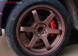 Bengkel cat mobil jogja kilat sehari jadi, melayani body repair mobil, cat velg mobil, cat body motor dll. Cara Gampang Merawat Pelek Habis Dicat Ulang Cuma Butuh Modal Dikit Semua Halaman Gridoto Com