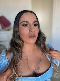 Kassandra Araiza added a new photo.