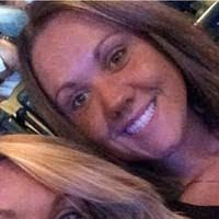 Kristen Beckley's Instagram, Twitter & Facebook