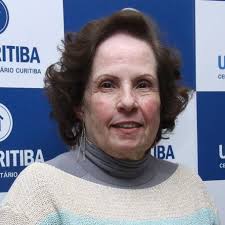 Maria da Glória Colucci: A Palavra no Direito