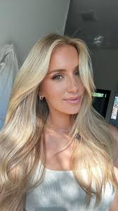 gno ready💋💃🏼 @lancomeofficial teint idole ultrawear foundation has been  one of my go to’s for nights out lately! you can get it at @ultabeauty i  loveee the glow it gives me & how lightweight it feels ...