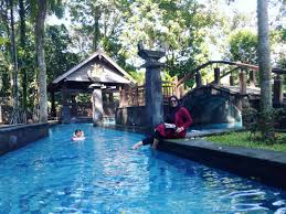 Berwisata Keluarga Wisata Kolam Renang Daerah Bogor