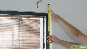 I'm going to use scrap fabric to show you since i'm not quite ready to make a swag at this time for the window. How To Make A Fishtail Valance With Pictures Wikihow