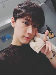 Gefällt 280.124 mal · 10.445 personen sprechen darüber. Nct On Twitter Do You Like My Fashion Today Lol 10 Nct