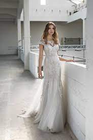 Viele frauen überlegen, ob sie sich. So Raffiniert Das Hochzeitskleid Im Meerjungfrauen Stil Aus Der Neuen Couture Kollektion L Vintage Abendkleider Kleid Hochzeit Atemberaubende Hochzeitskleider
